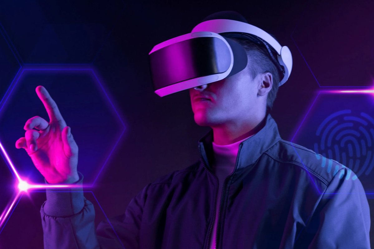Augmented Reality (AR) & Virtual Reality (VR)