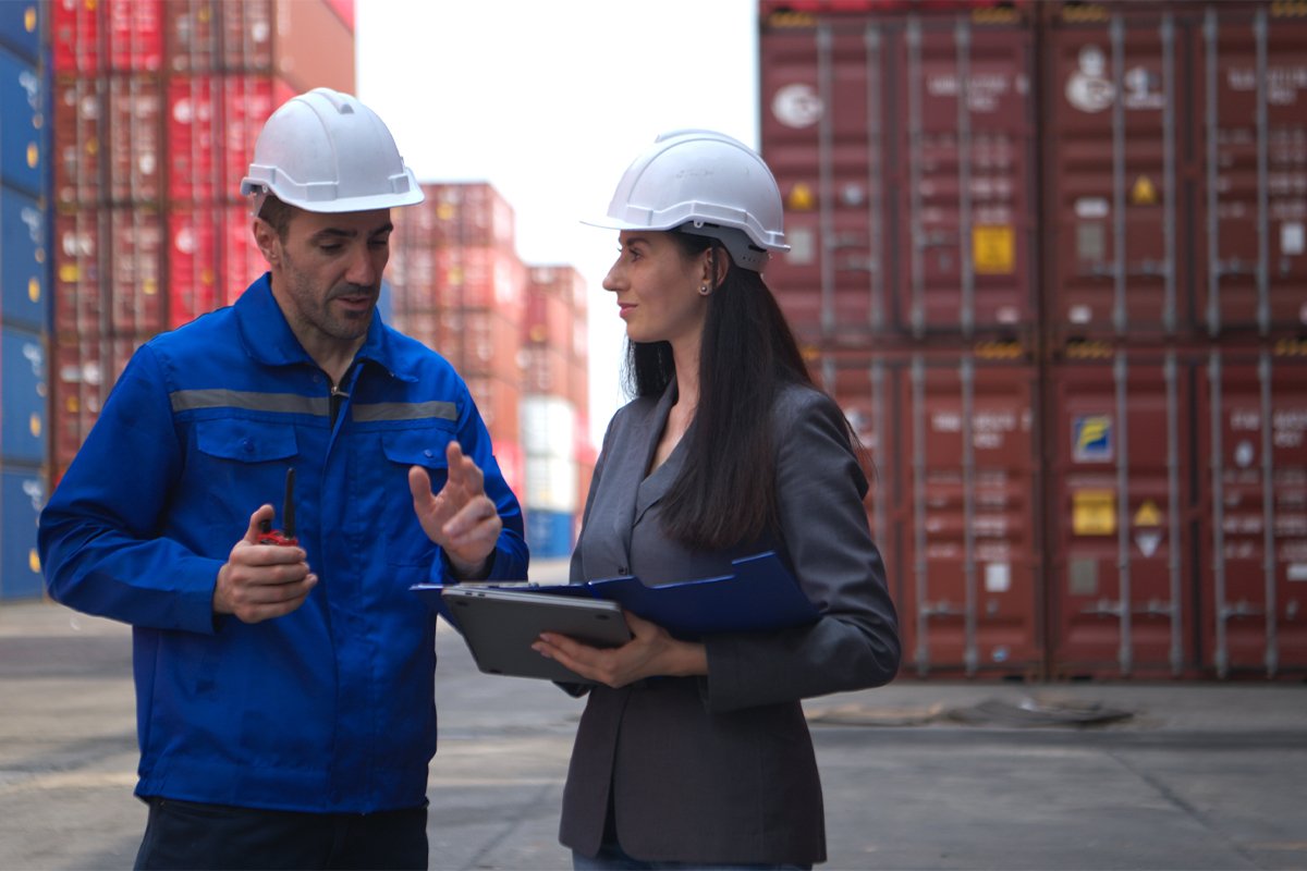 Why Choose Shipping and Logistics Careers?